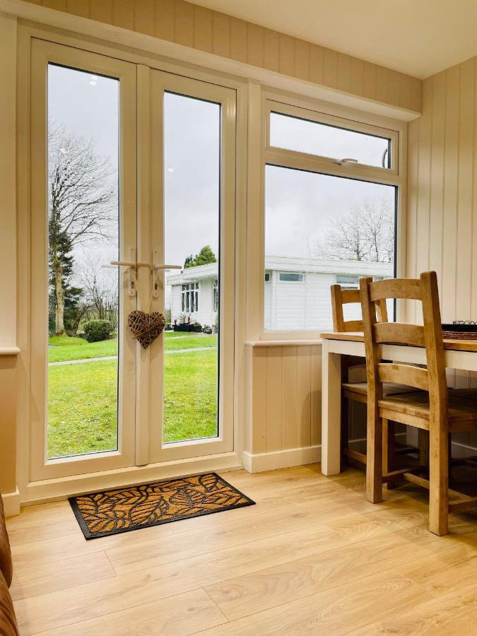 Galwad-Y-Mor Villa Haverfordwest Bagian luar foto
